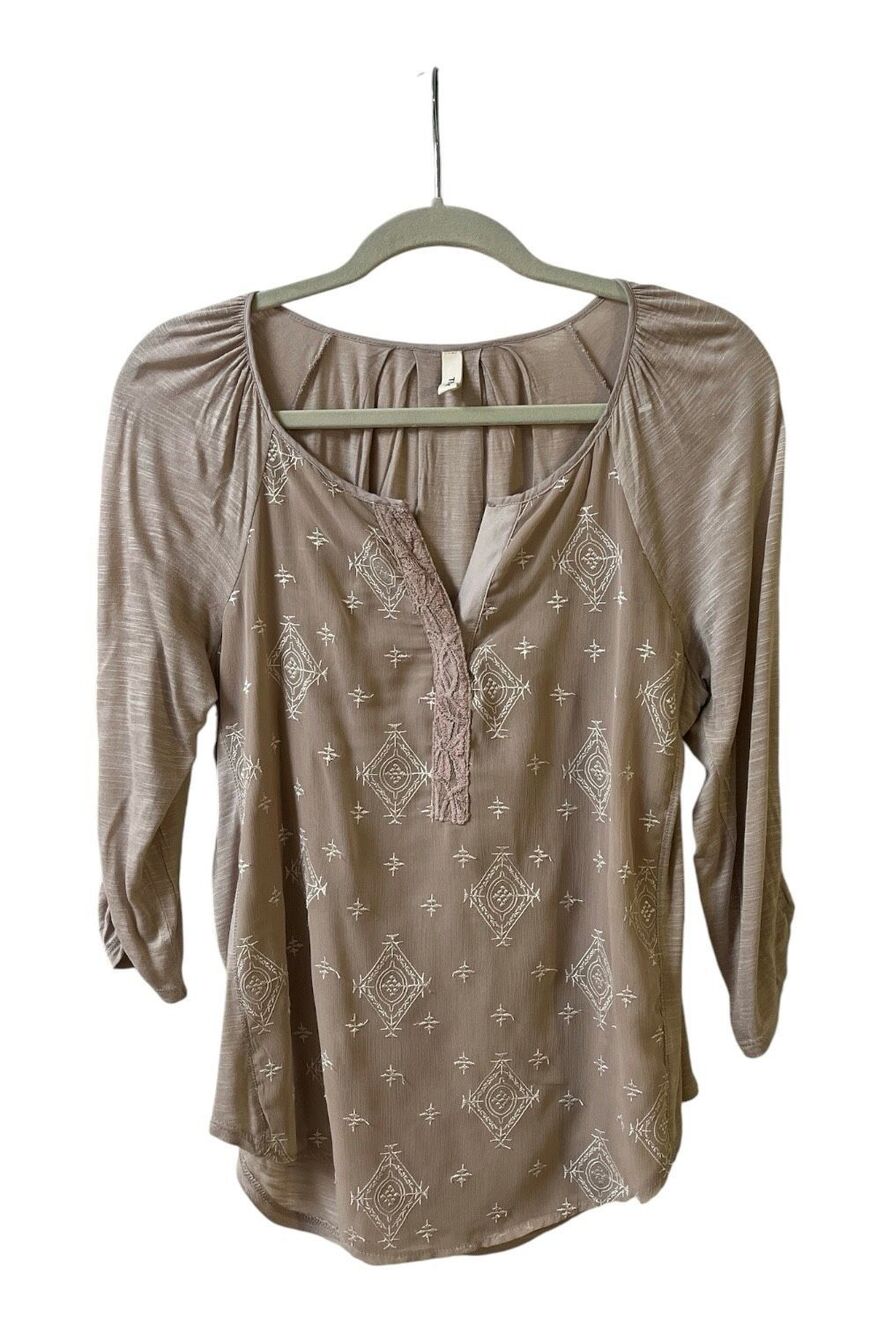 Anthropologie top by Tiny knit top blouse combo sz Medium